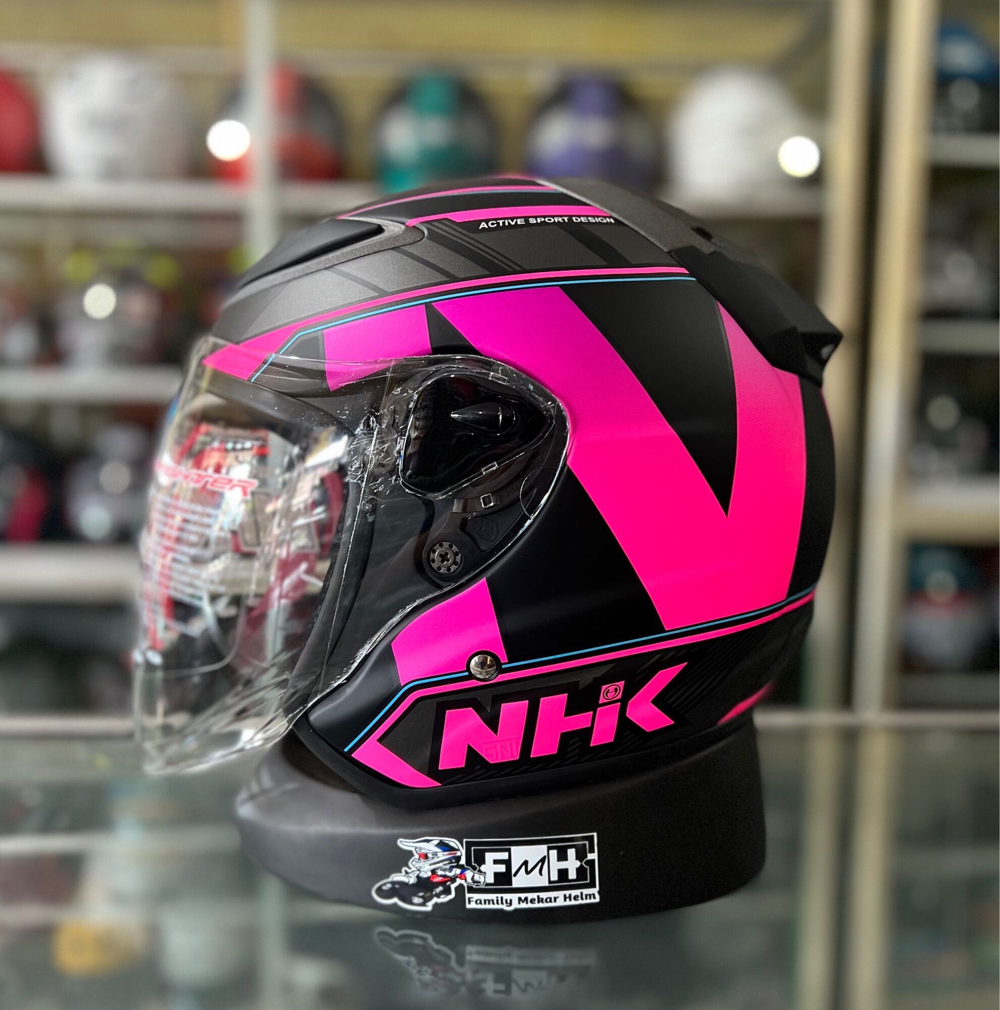 Helm Nhk Pink HELM NHK R6 MOTIF WAVE BLACK DOF/PINK DOF HELM HALF