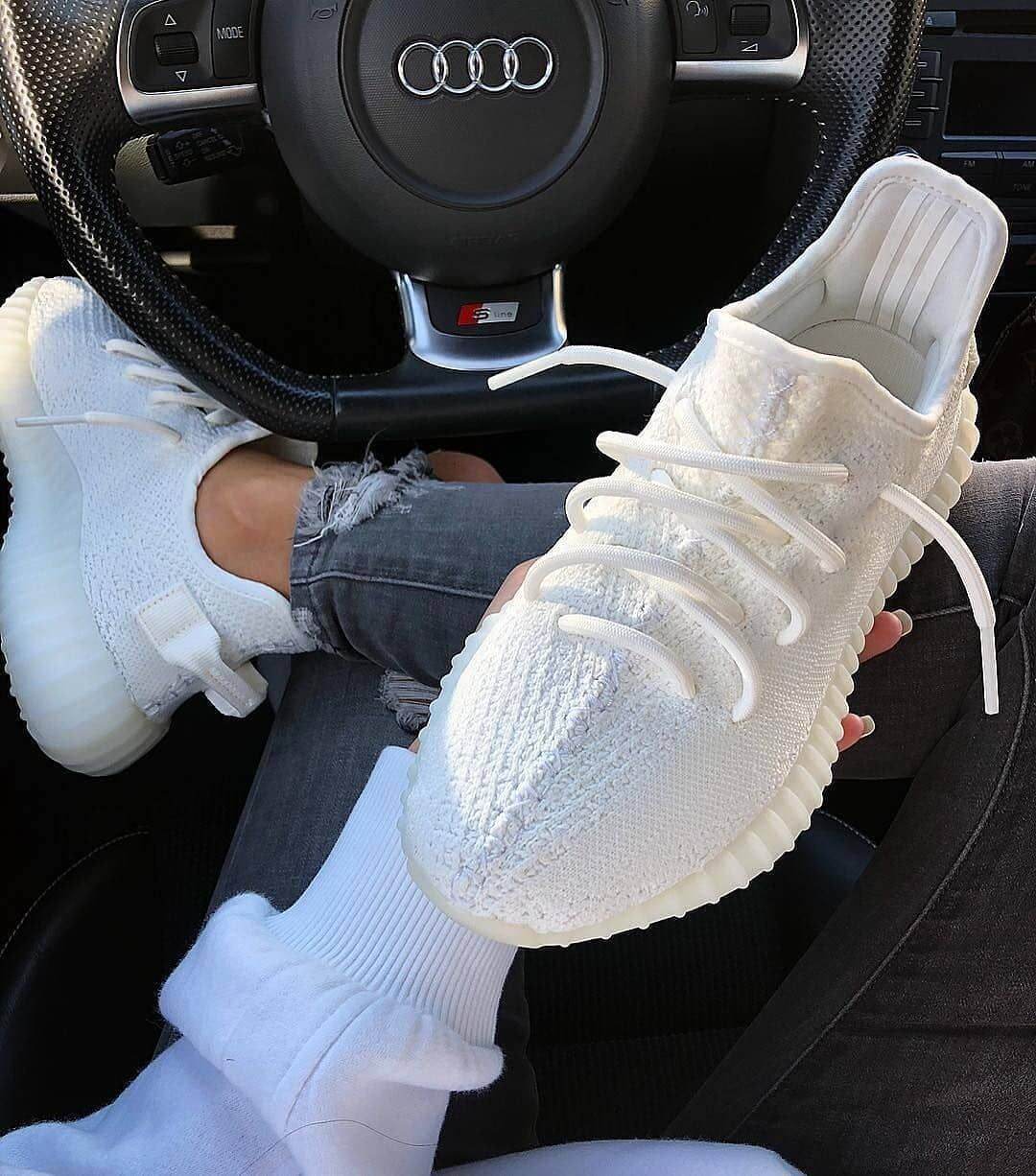 yeezy shoes triple white