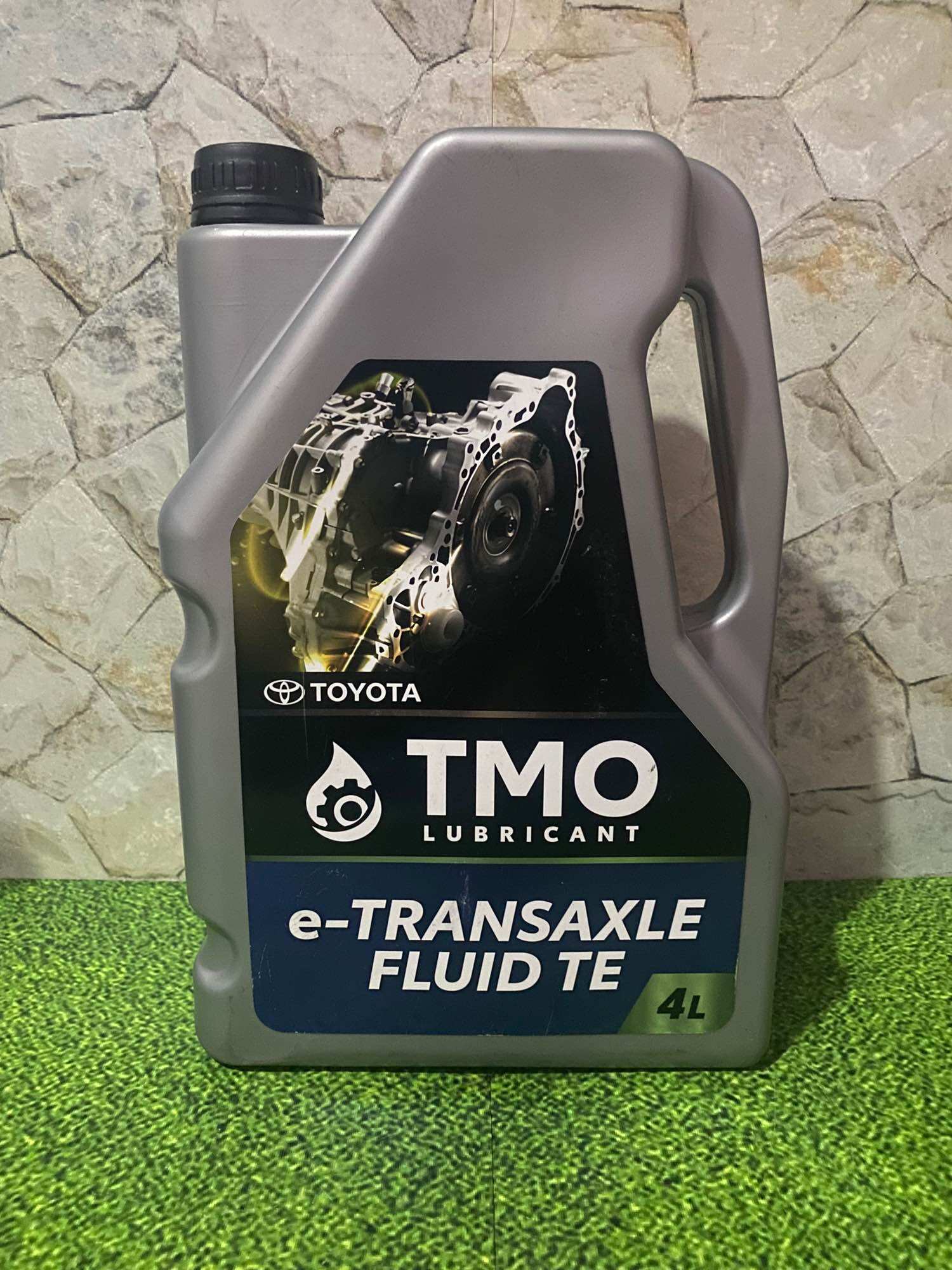 Toyota Transmission Oil E-Transexle Fluid Te 4L for Toyota Electric Vehicles (Ev) Hybrid Hybrid Harga 565,300 rupiah*Gratis Ongkir