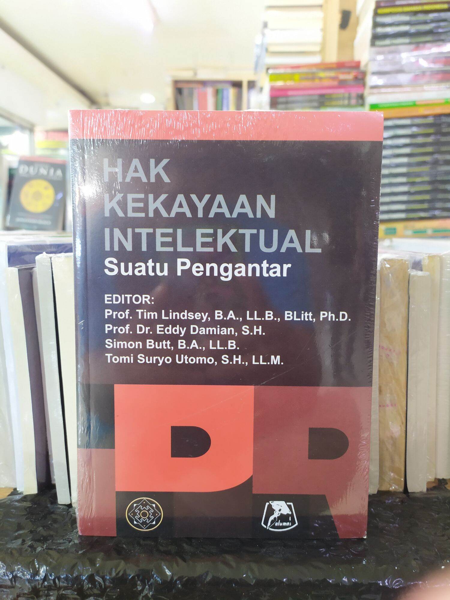 Hak Kekayaan Intelektual Suatu Pengantar | Lazada Indonesia