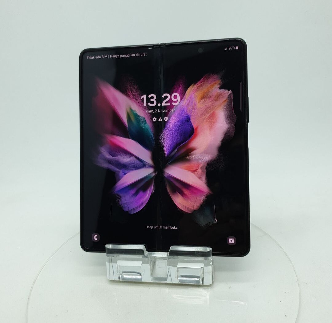Samsung z fold 3 512 gb Giá 11,000,000 Đồng*Miễn phí vận chuyển