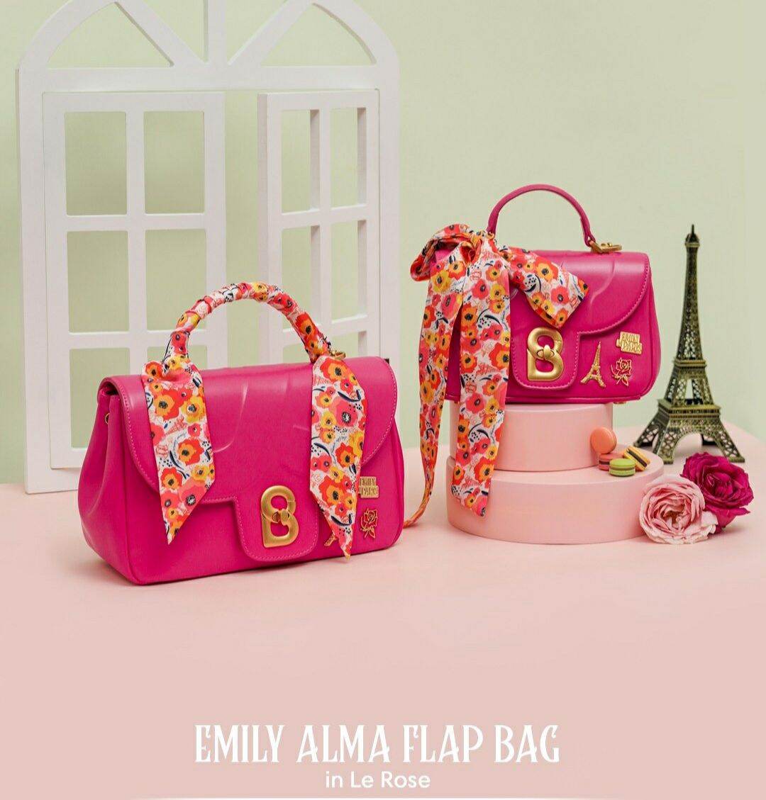 Buttonscarves Emily Alma Flap Bag Small - Le Noir