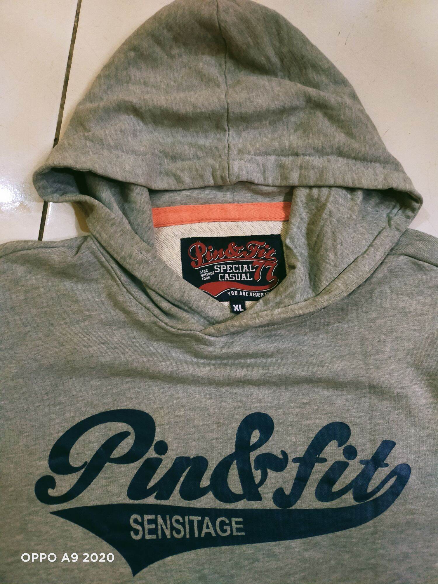 sweater Hoodie pin \u0026 fit second branded | Lazada Indonesia