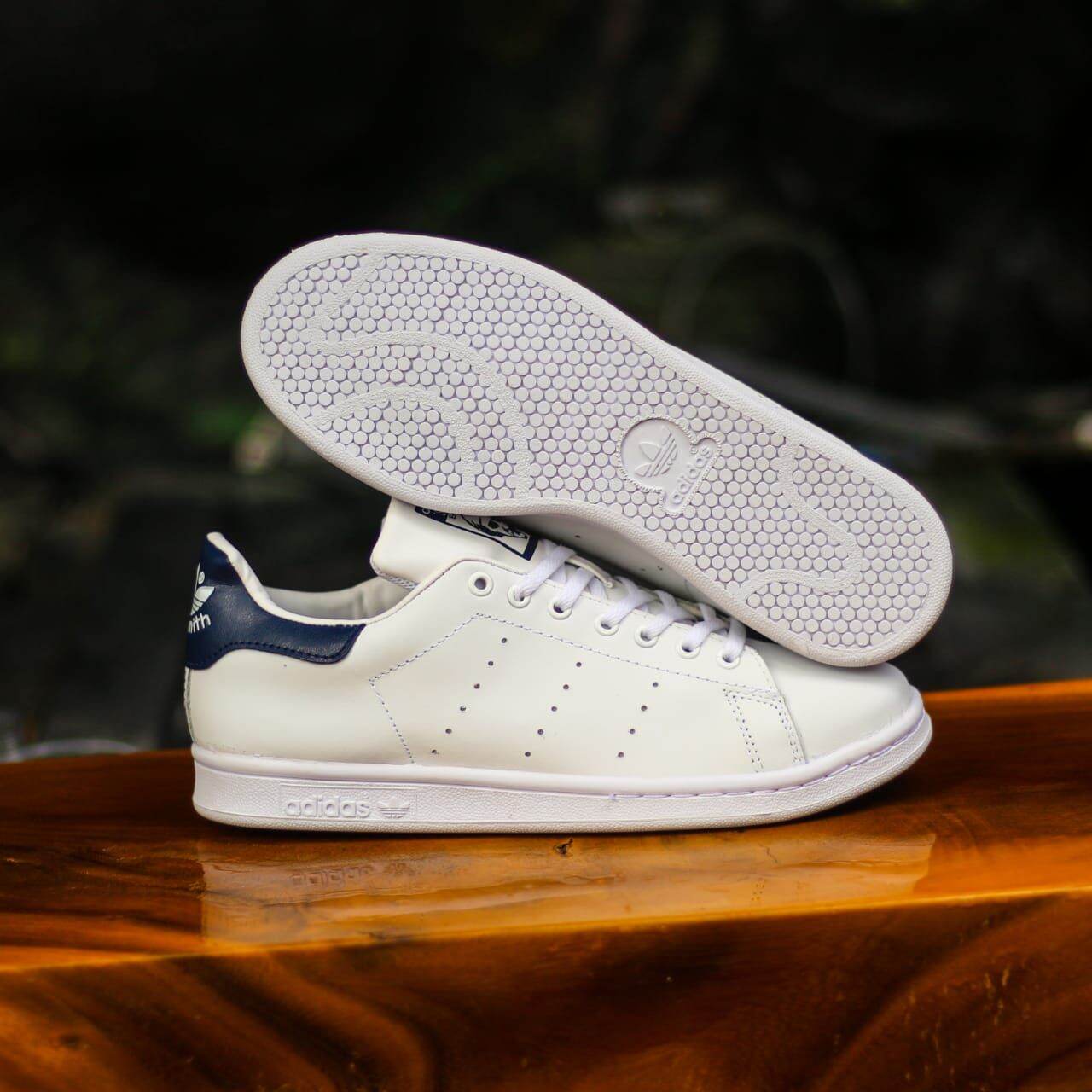 adidas stan smith navy