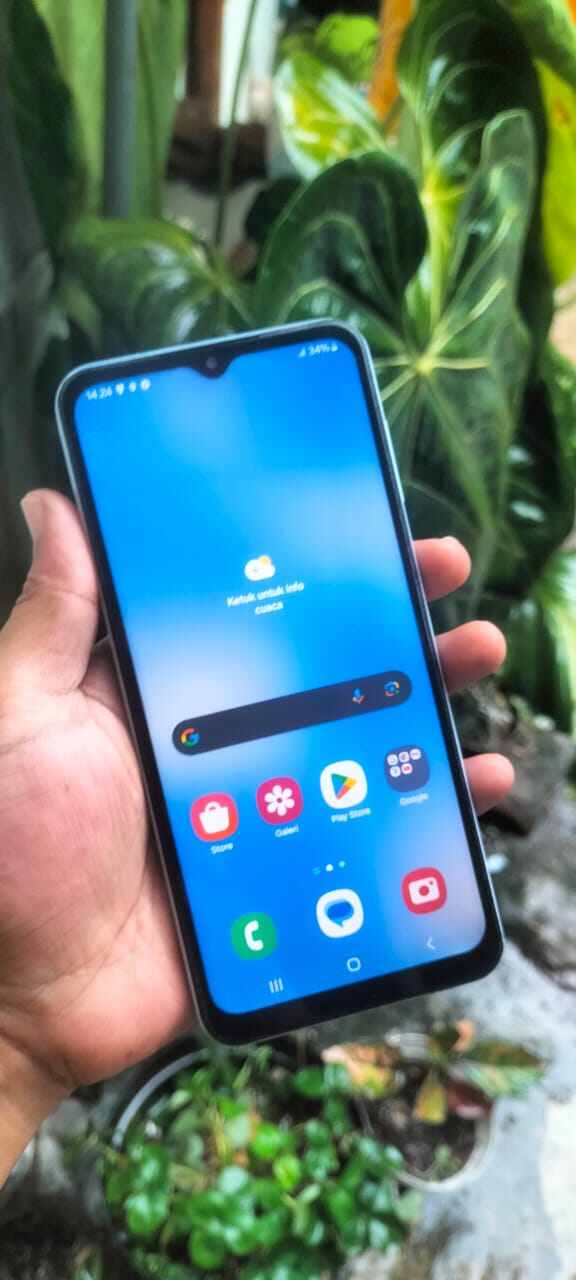 Samsung A20 Harga 3,000,000 rupiah*Gratis Ongkir
