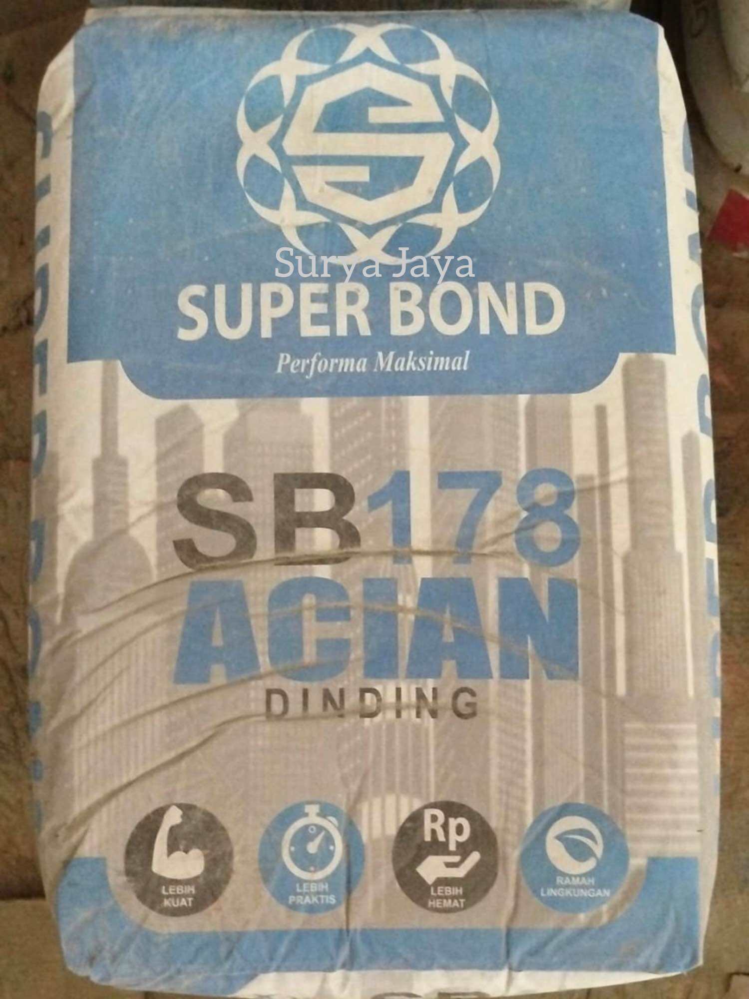 Qizi va onasi bilan jinsiy aloqa video Eri kormaganda xotinni sikishdi.