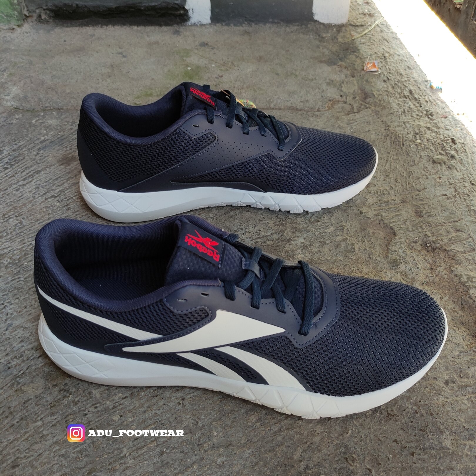 reebok navy running shoes