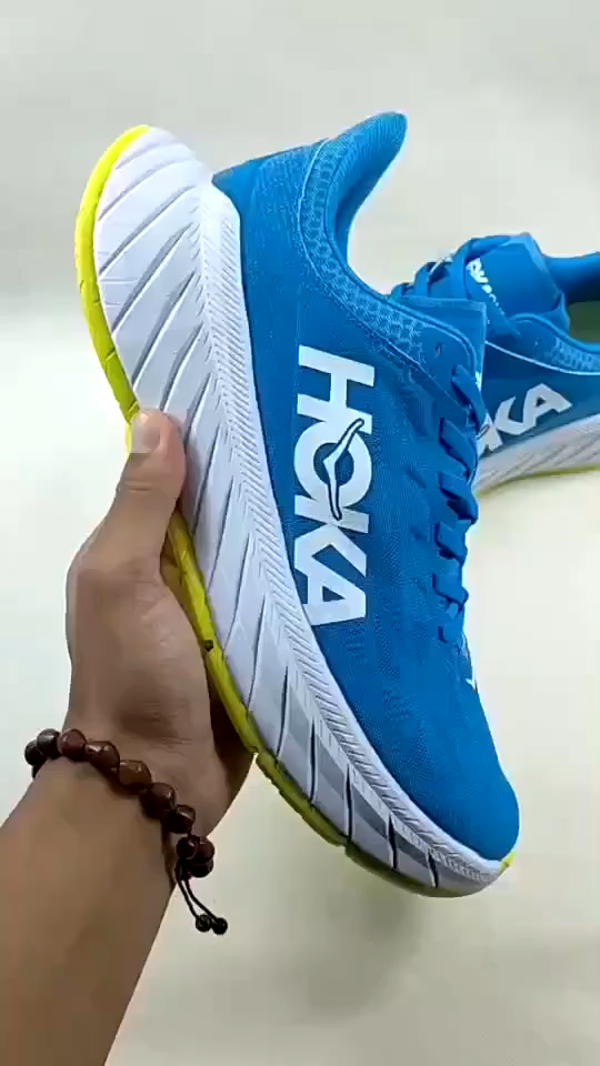 Sepatu olahraga running pria Hoka one one carbon x2 Black white