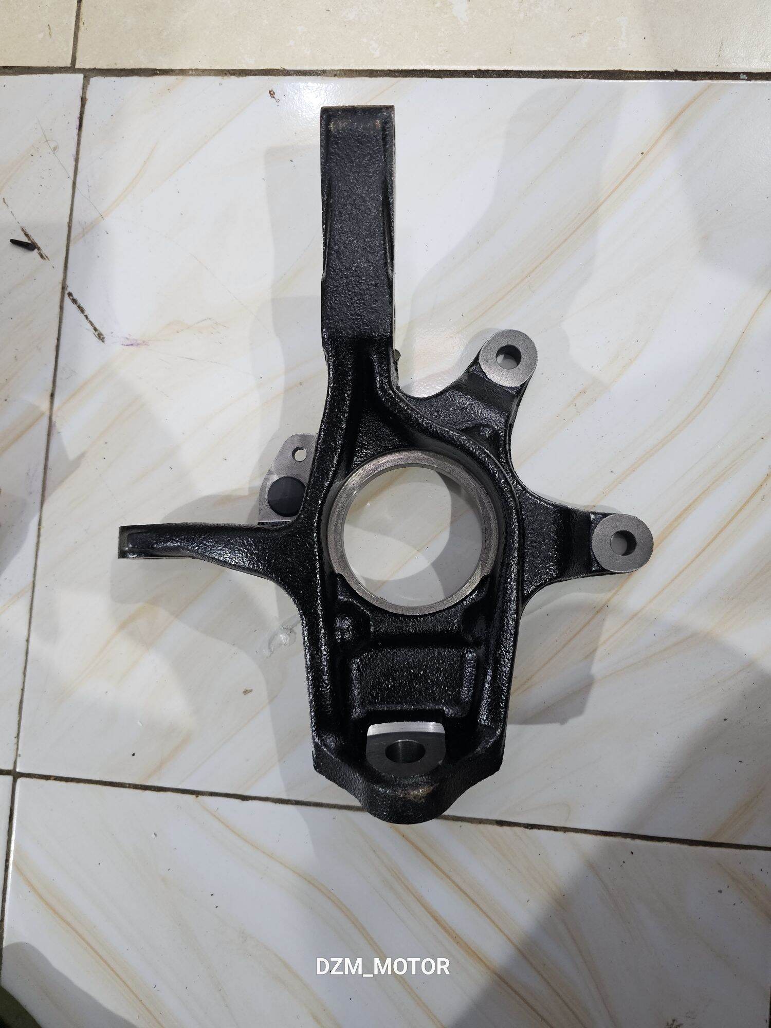 Original Knuckle Kiri Suzuki Grand Escudo 1.6 2.0 XL7 Ori SGP Harga 1,500,000 rupiah*Gratis Ongkir