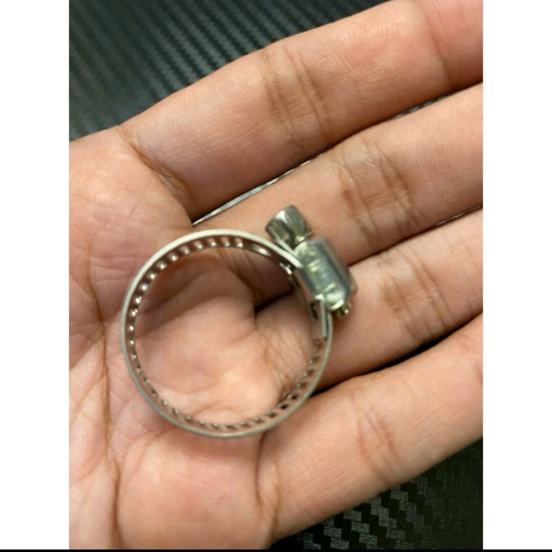 Koop deze Clicker Ring met 7 Stone Blades voor SLECHTS DKK 159