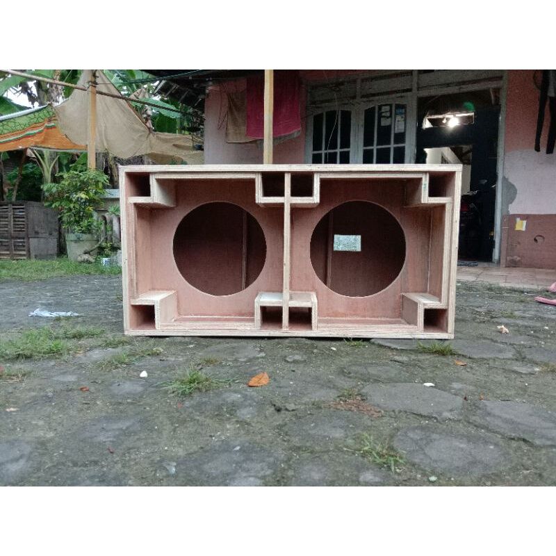 harga box planar 12 inch double