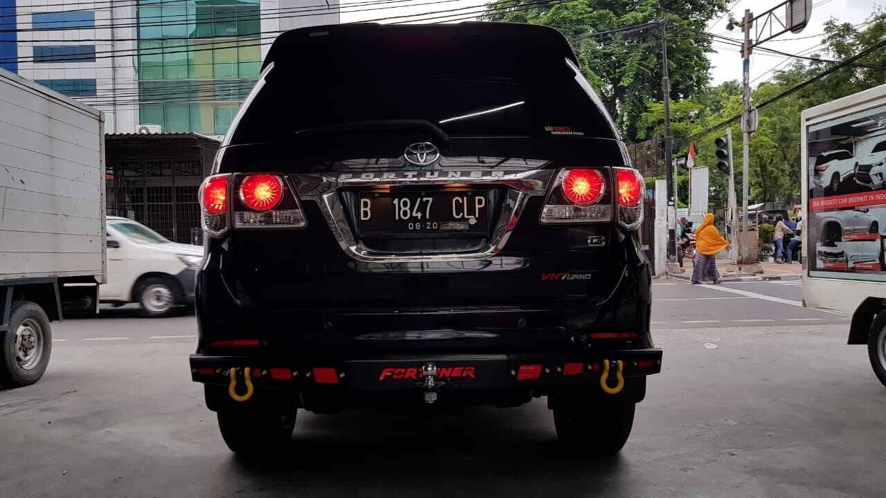Towing Belakang Fortuner Lama Overland Besi Bumper Belakang Fortuner