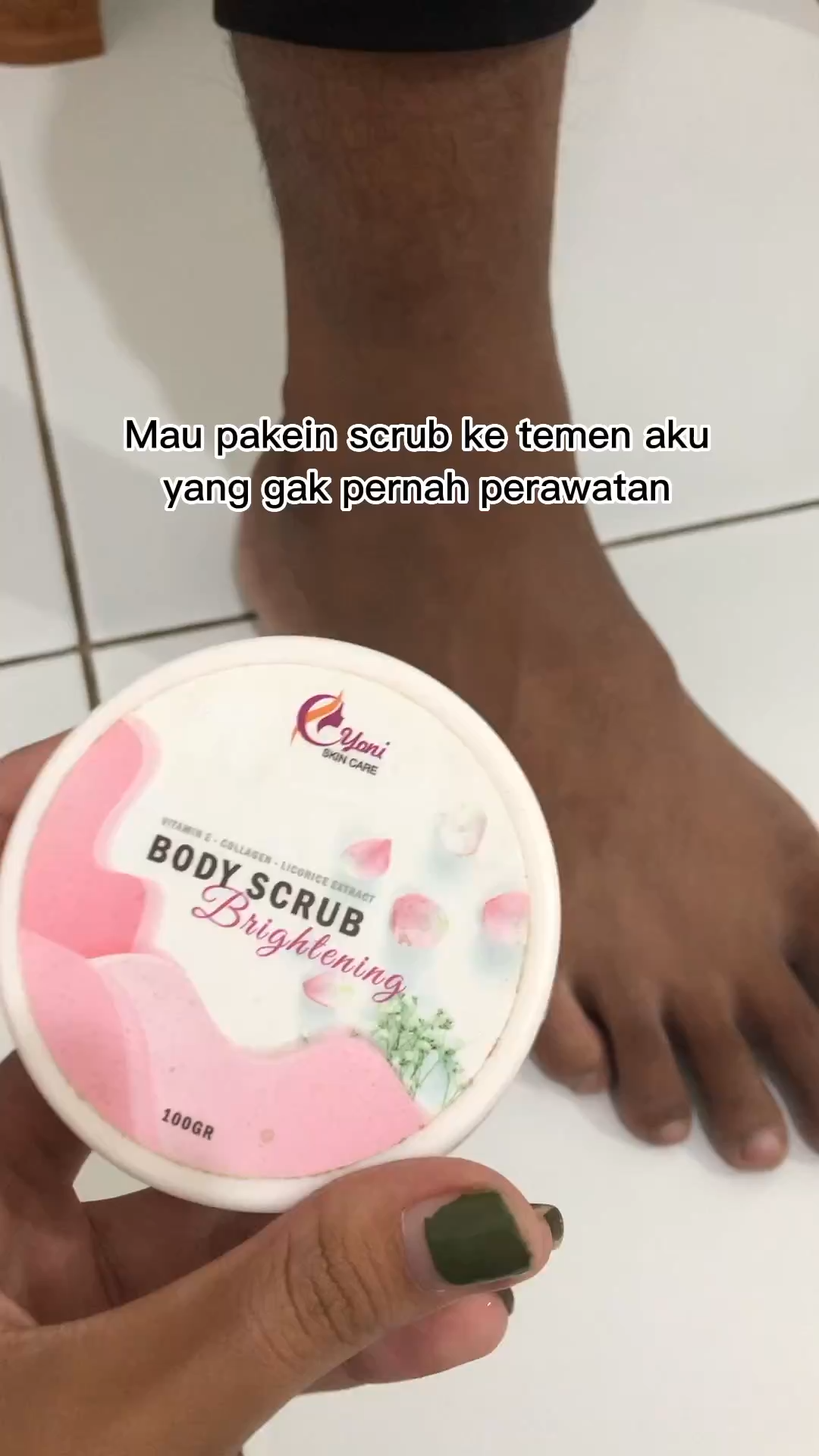 Porno qoshiqchi Yelka