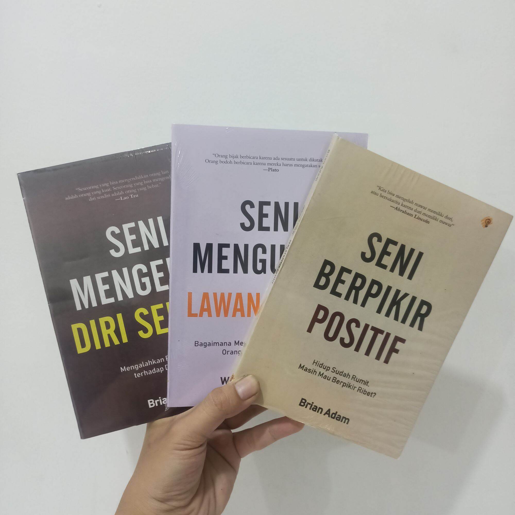 Paket 3 Buku Seni Mengenal Diri Sendiri - Seni Menguasai Lawan Bicara ...