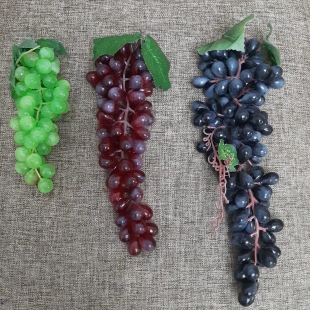 buah anggur karet artificial hiasan dapur / replika buah anggur