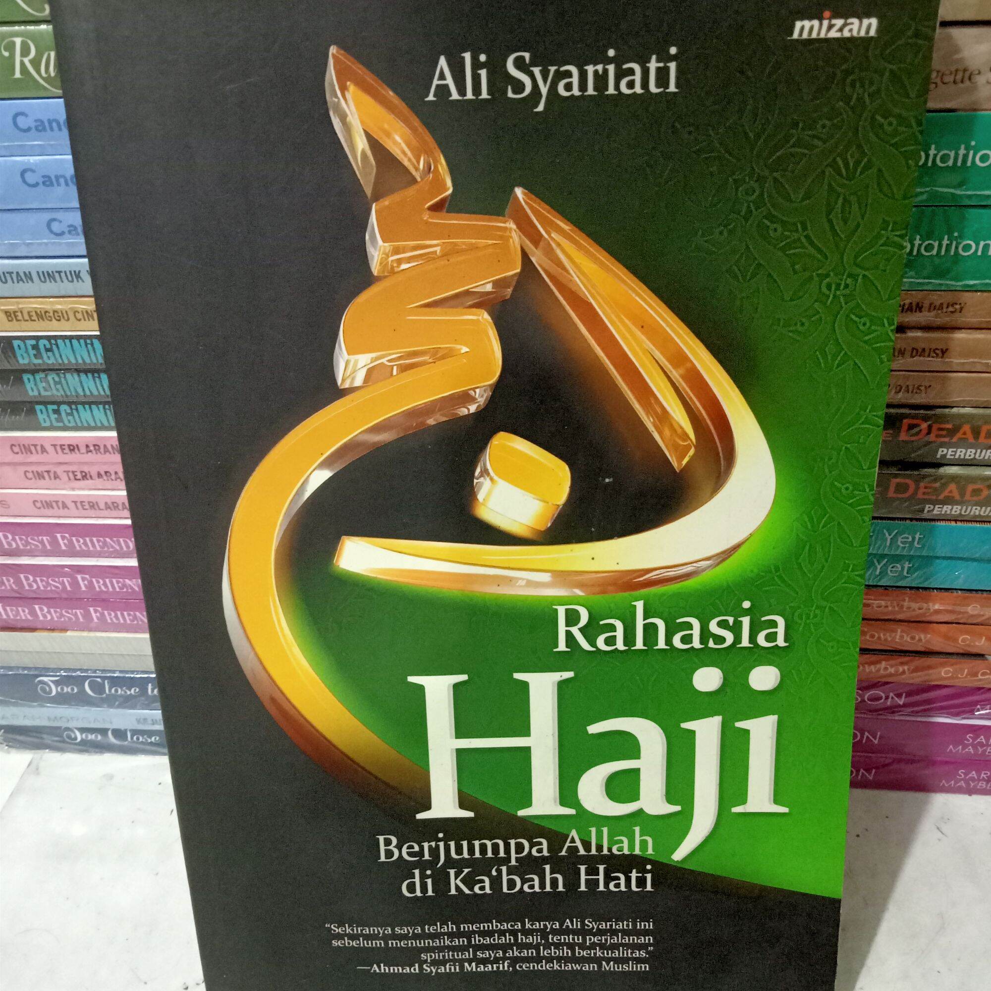 Buku Super Murah - Buku Rahasia Haji - Berjumpa Al
lah Di Ka'bah Hati