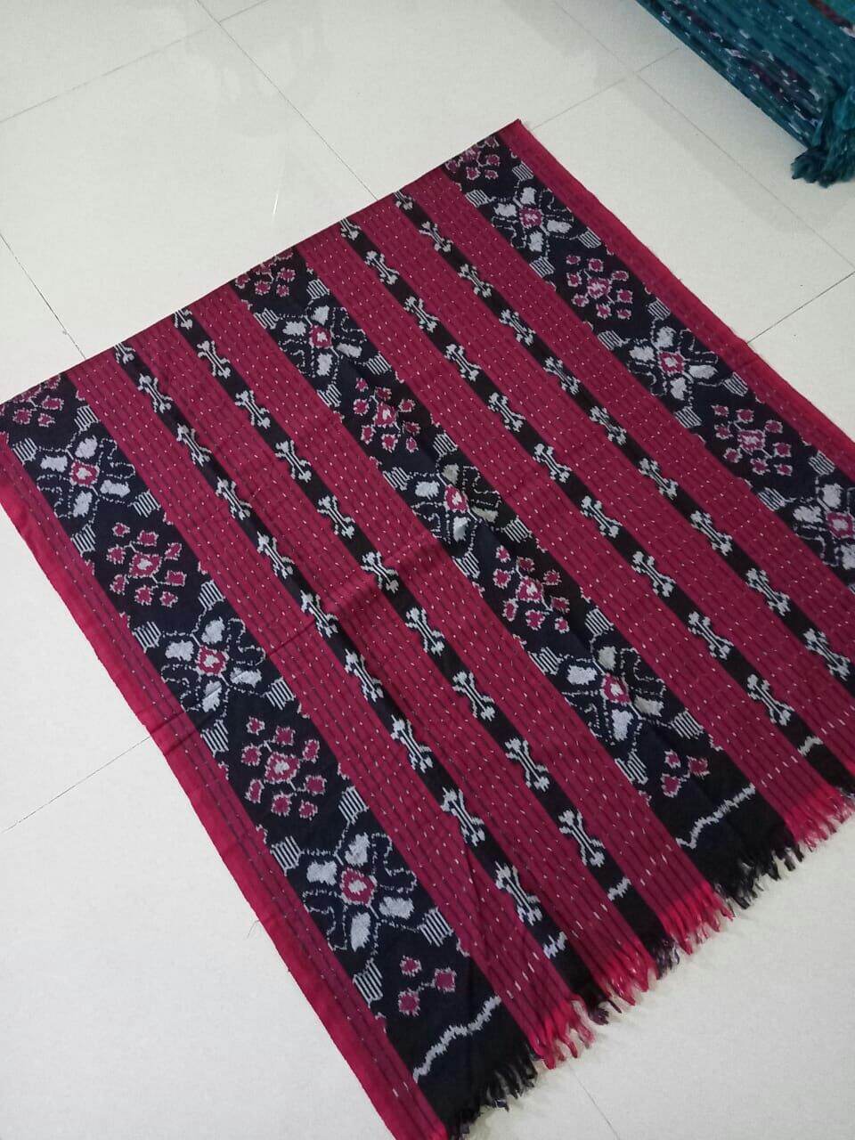 kain tenun tradisional Troso Jepara