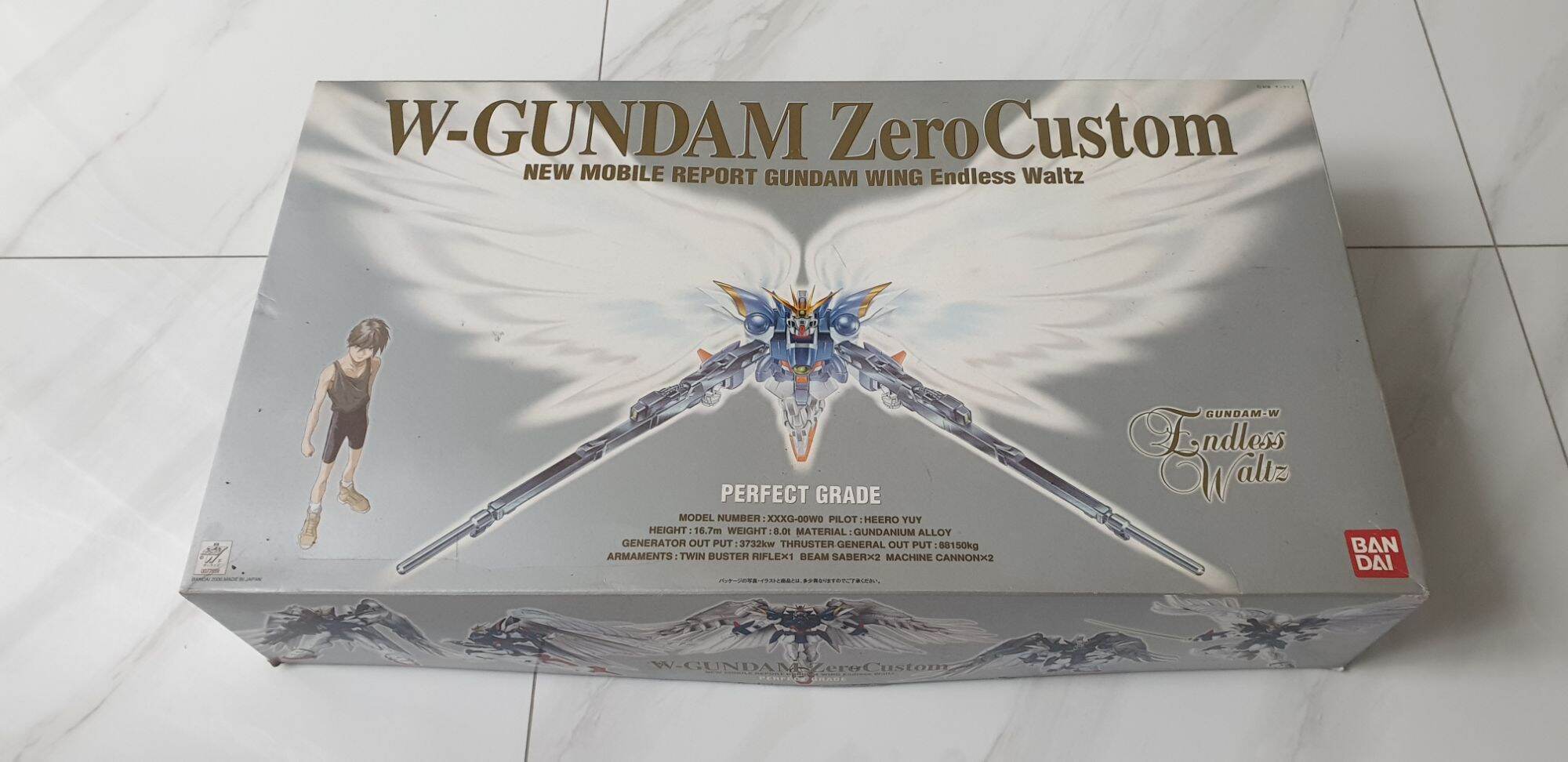 Gundam W Gundam Zero Custom PG 1/60 BANDAI