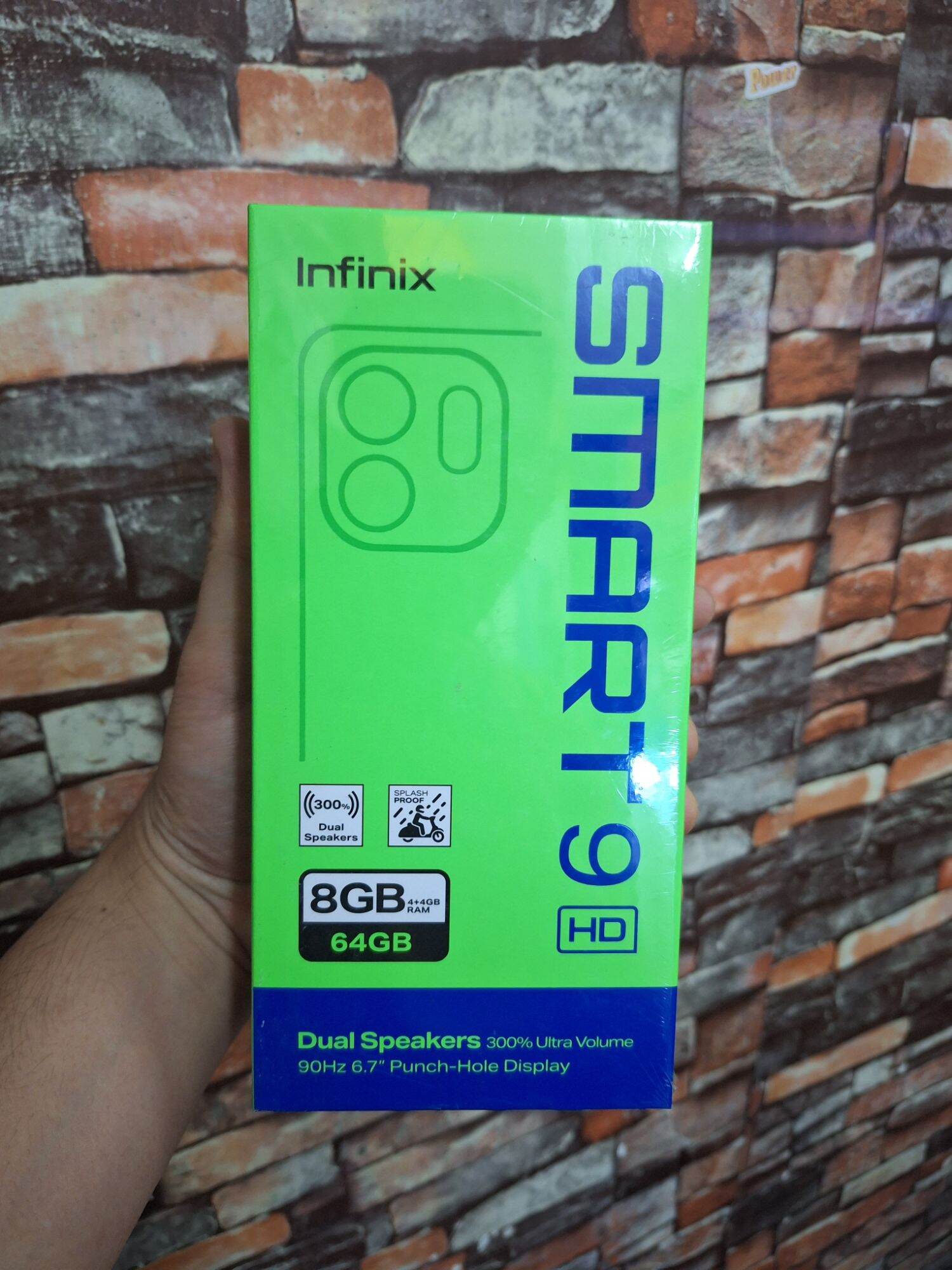 Infinix Smart 9 4/64 GB Harga  1,999,000 Ringgit*Penghantaran Percuma