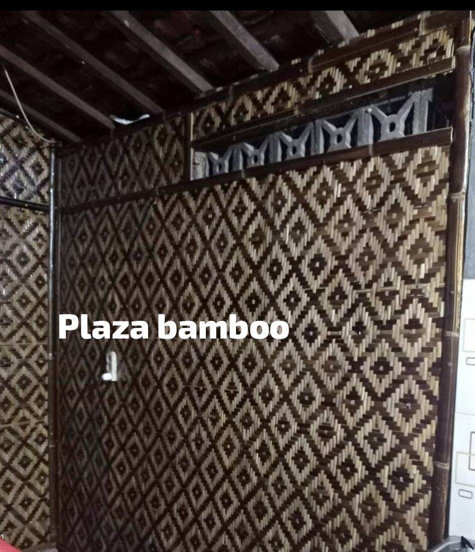 Bilik bambu 15 mtr x 10 m & 12 m | anyaman bambu full kulitan | plafon bambu
