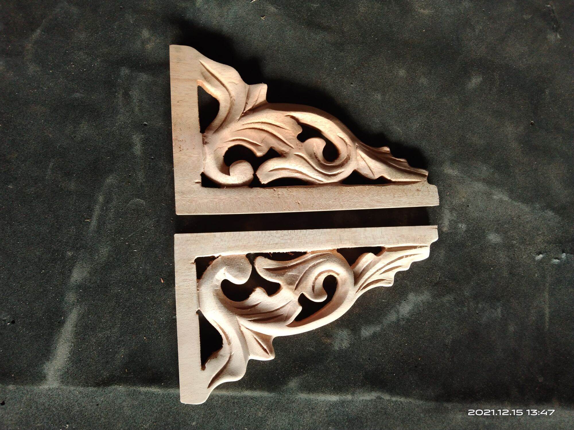 ornamen ukiran sudut kayu mahoni 155x9