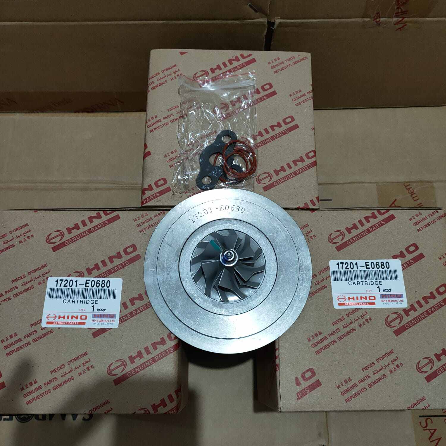 Cartridge catridge isi turbo Dyna Dutro HT130 HT 130 12volt Asli gress Harga 925,000 rupiah*Gratis Ongkir