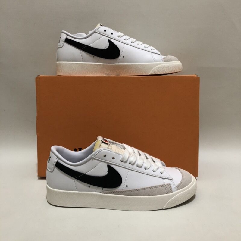 nike sb blazer low strap