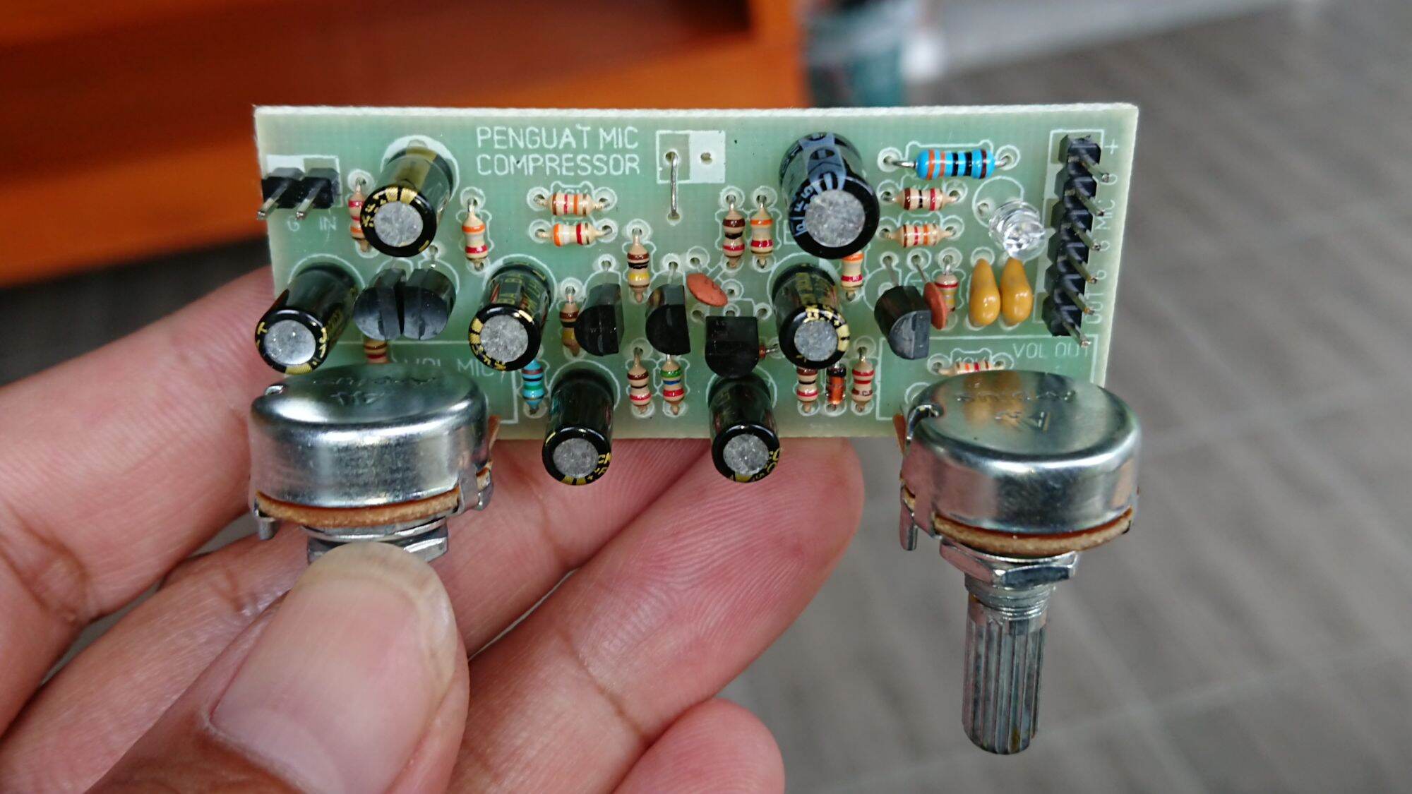 Penguat mic compressor extract LA3210 Lazada Indonesia