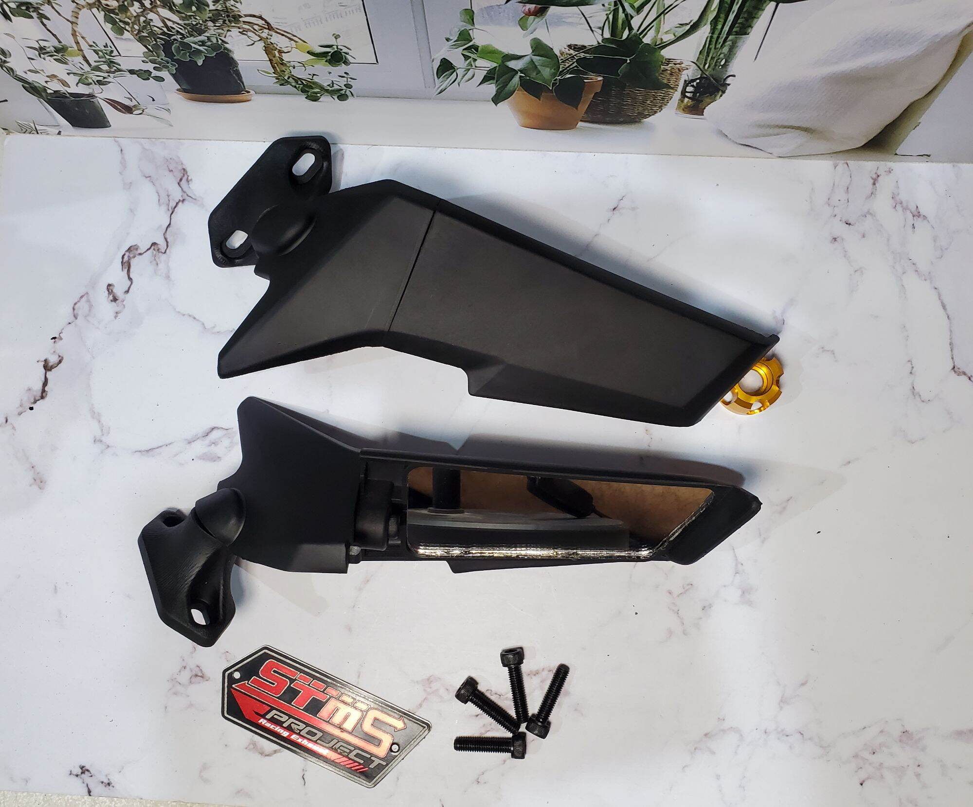 Spion Winglet model H2R Slim STMS Spion moge R15V3 R25 R15V2 V4 Ninja fi Zx25r CBR150 CBR250 GSX Harga  1,500,000 Ringgit*Penghantaran Percuma