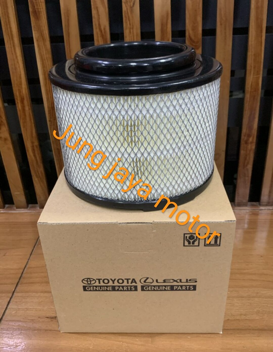 Filter udara innova diesel / bensin old max 2015 original Harga 200,000 rupiah*Gratis Ongkir