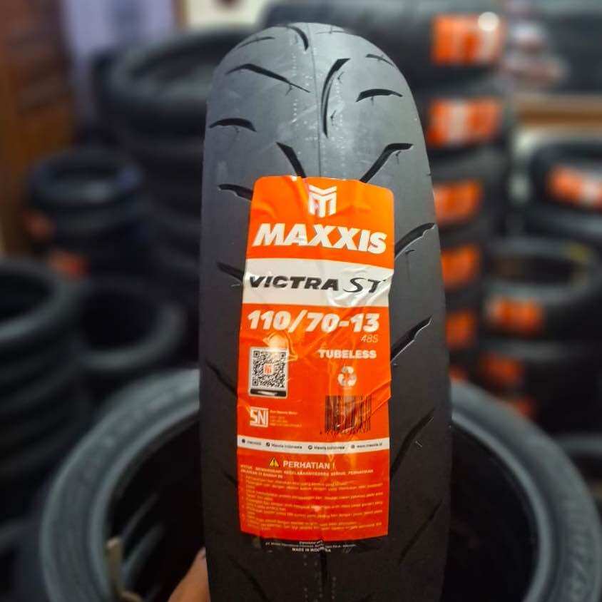 BAN LUAR MAXXIS RING 13 DEPAN 110/70-13 VICTRA TUBLES Harga 348,000 rupiah*Gratis Ongkir