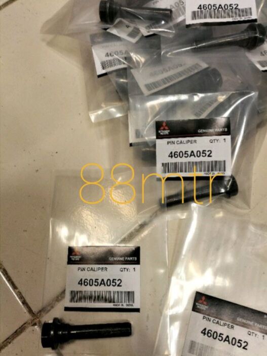 baut pin pen caliper kaliper pajero sport strada triton all new pajero