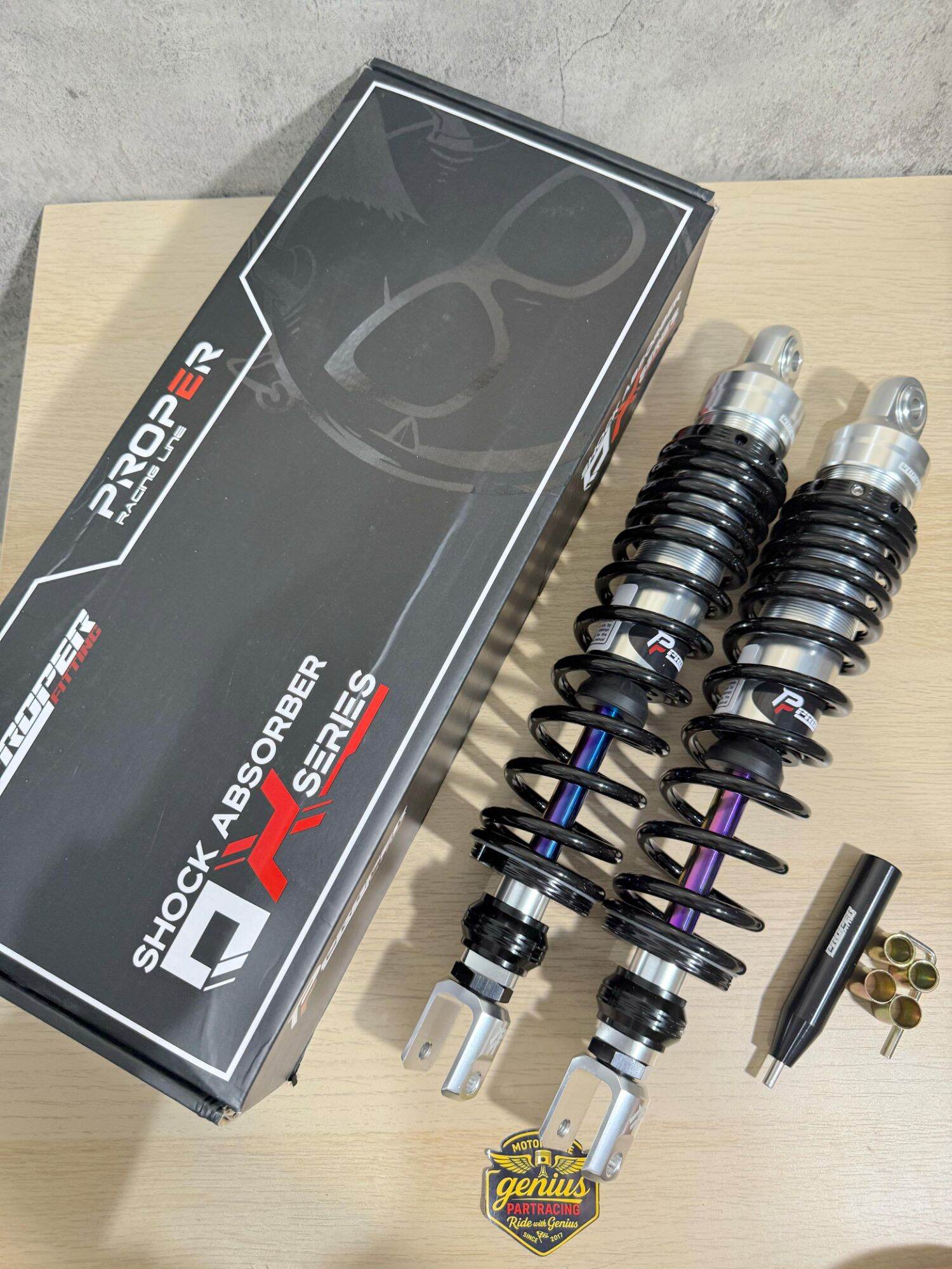 Shockbreaker Proper (Non Tube) Nmax Old - Pcx 150 - Pcx 160 Original Harga 1,075,000 rupiah*Gratis Ongkir