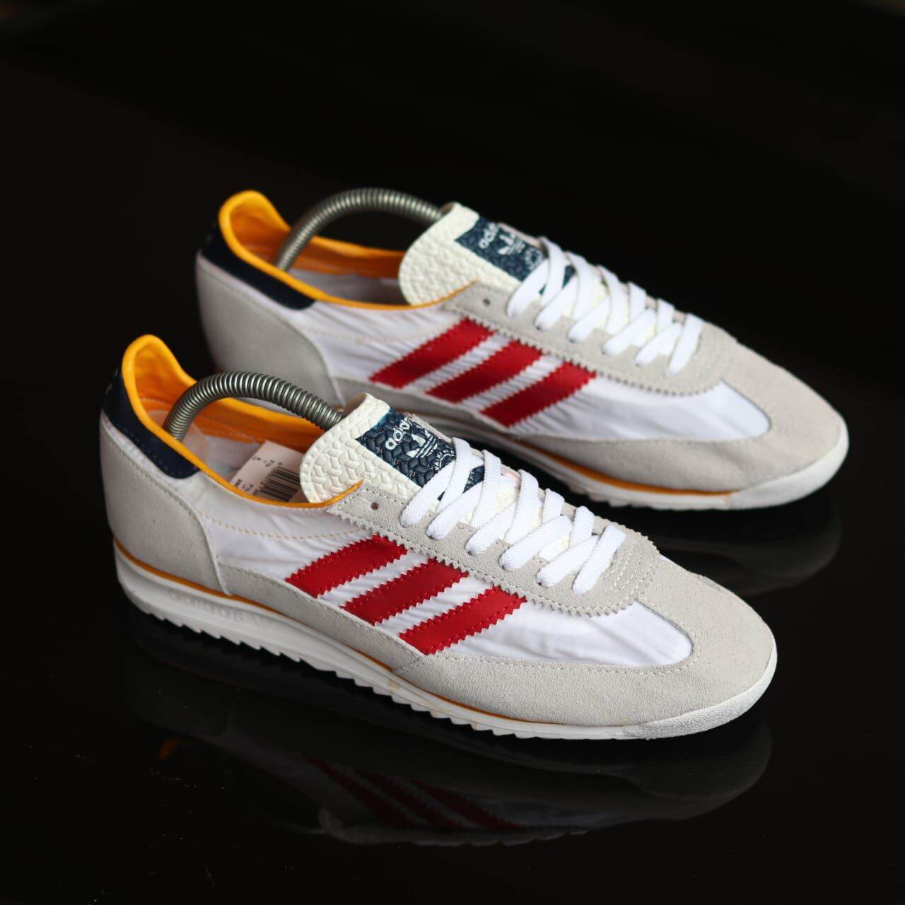 ADIDAS GAZELLE OG WHITE ORIGINAL MADE IN INDONESIA | Lazada Indonesia