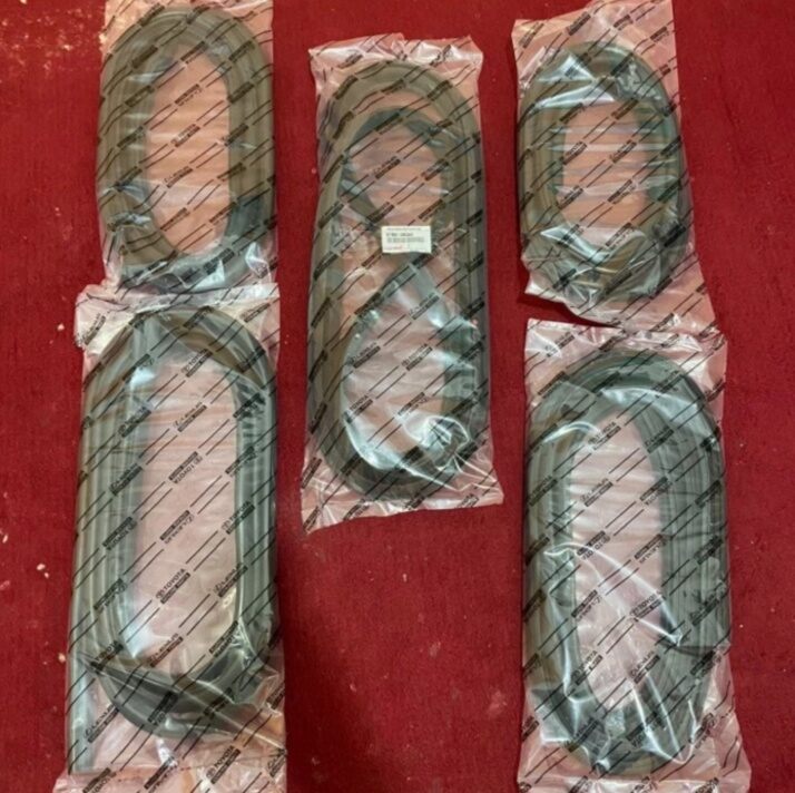 karet balon body karet pintu bagasi set toyota fortuner vrz 2016 up Harga 185,000 rupiah*Gratis Ongkir