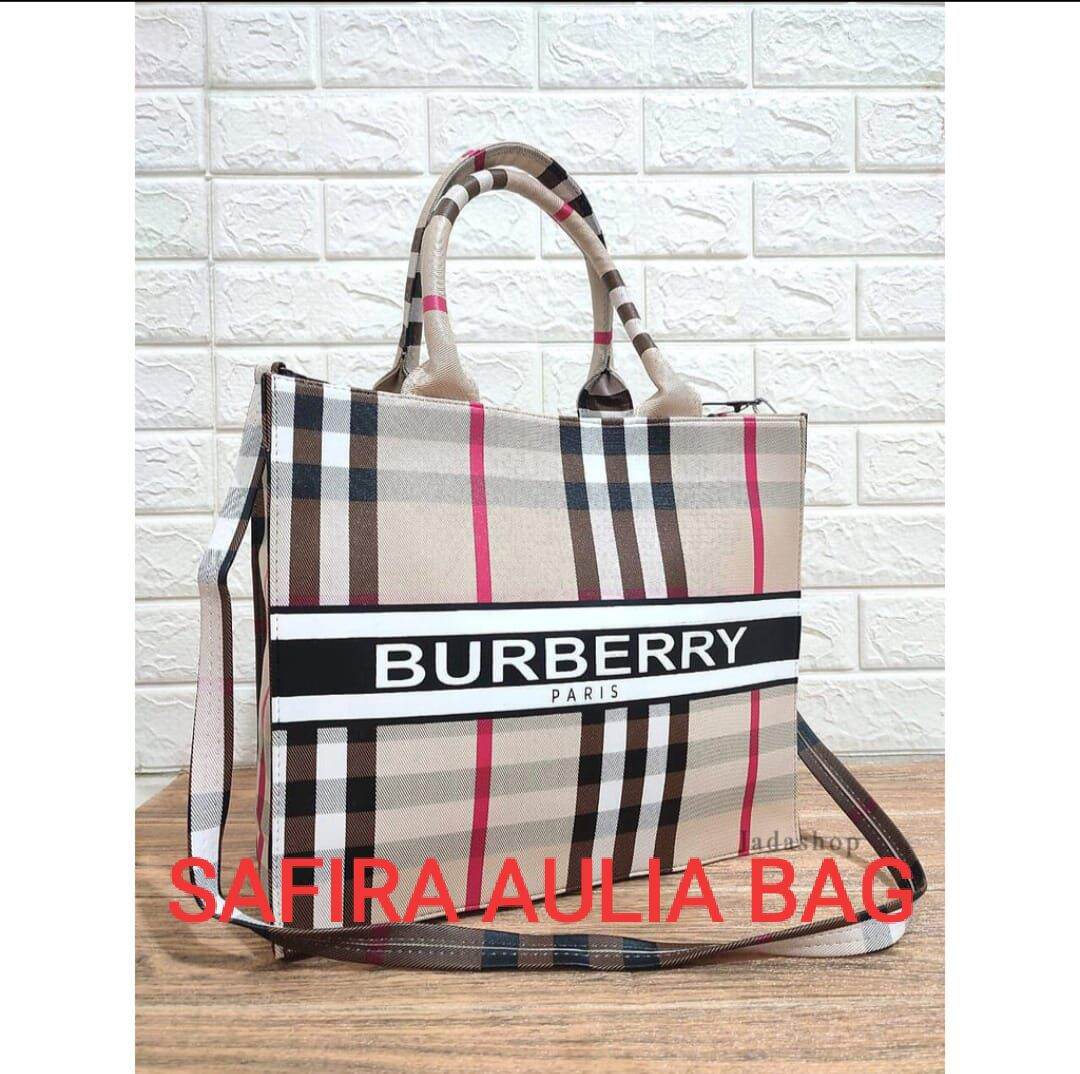 burberry book tote bag
