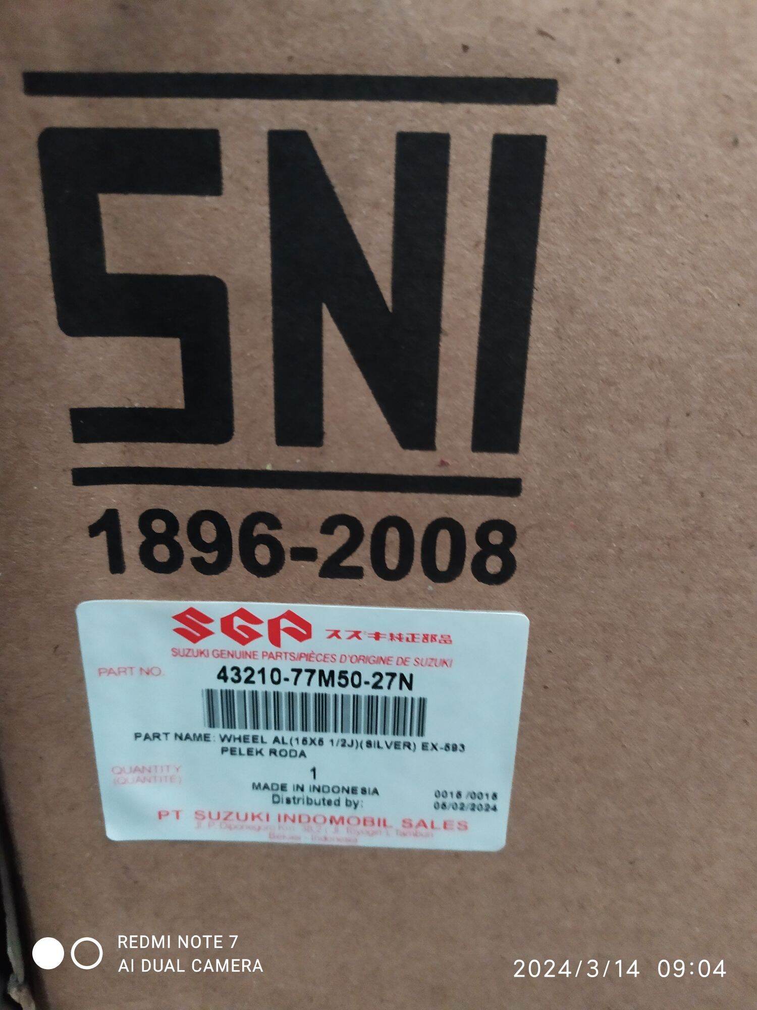 Velg standar 43210-77M50-27N untuk ertiga 2012-2018. Barang original SGP dan baru Harga 1,399,500 rupiah*Gratis Ongkir