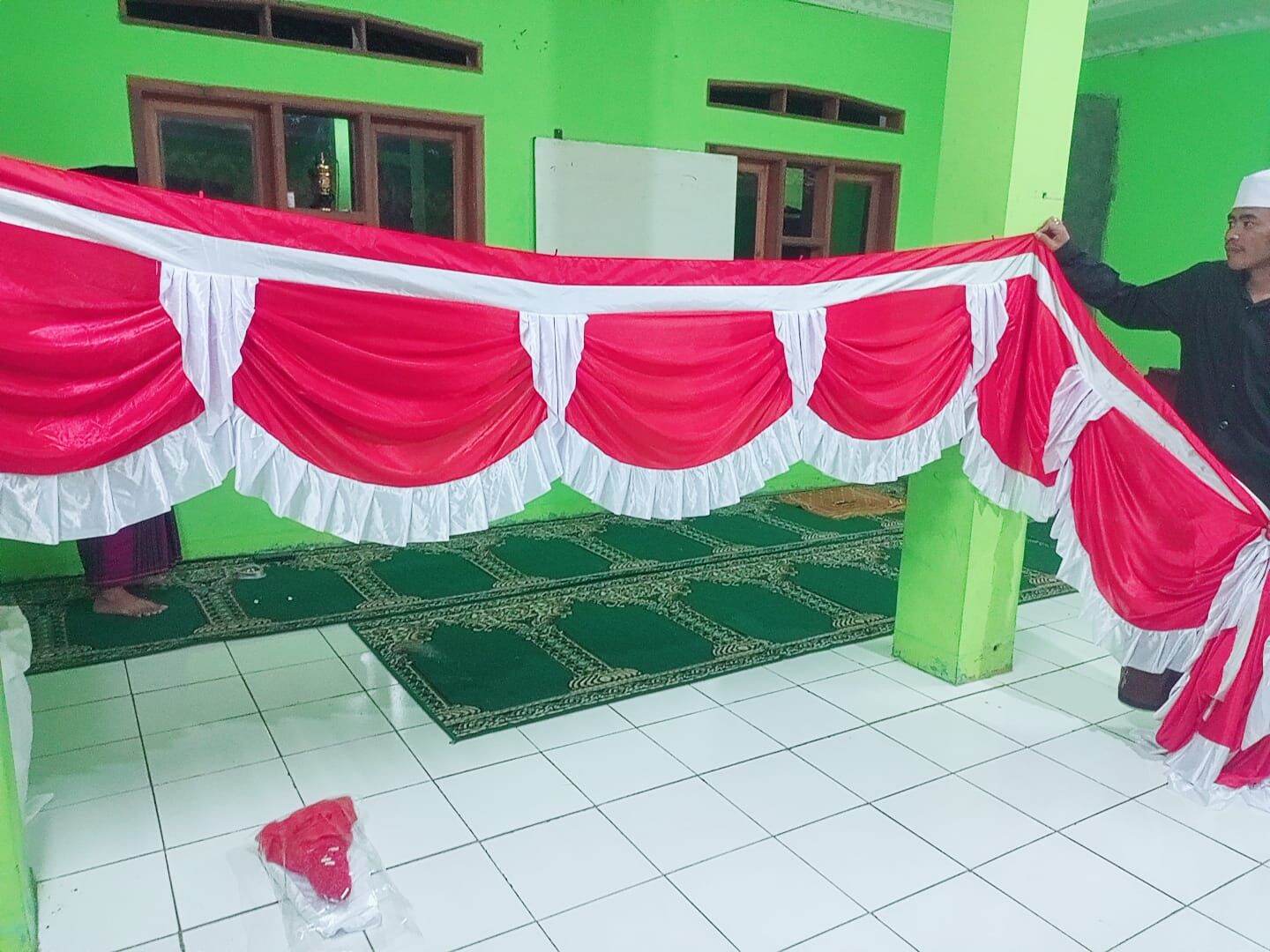 Background merah putih garuda 5 Gelombang Abutai Bekron Merah Putih ...