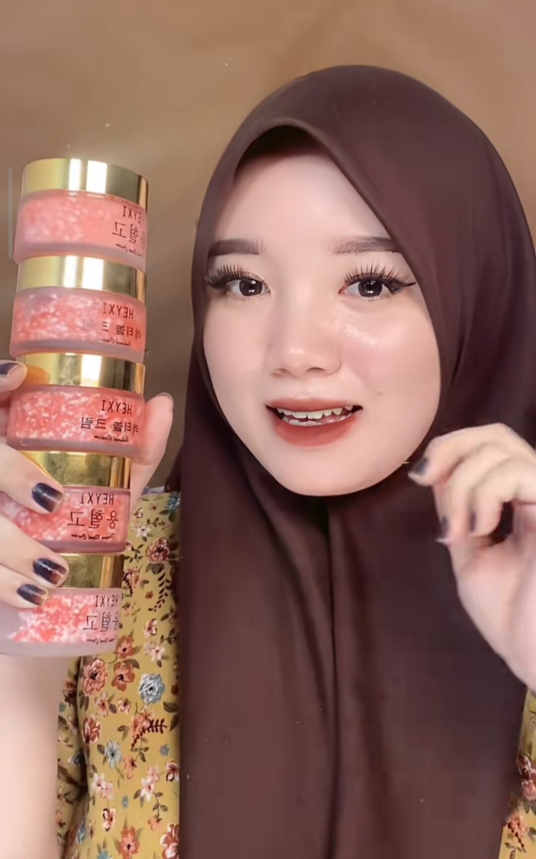 HEYXI MEMUTIHKAN MENCERAHKAN WAJAH