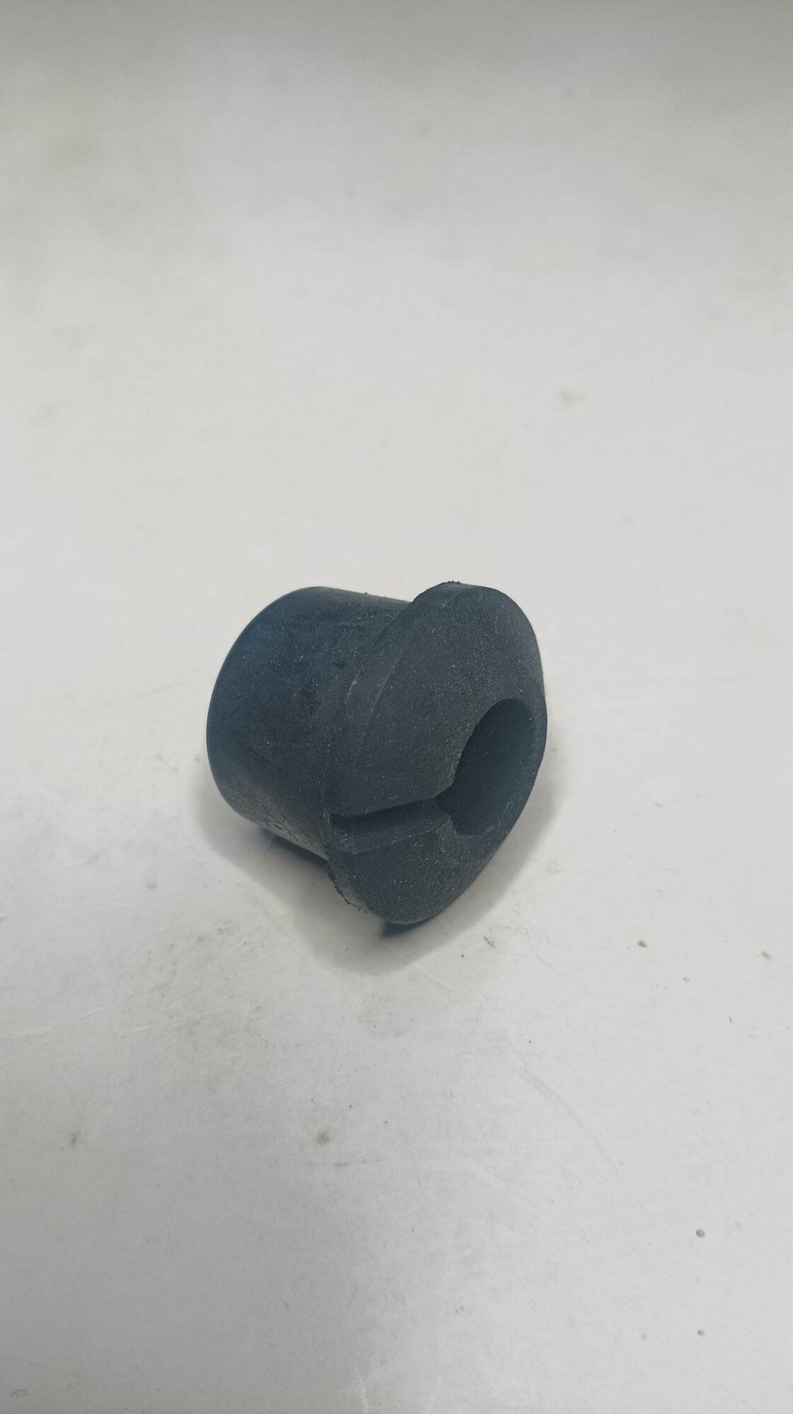 Karet Stopper MonoShok Yamaha Vixion Jupiter MX Scorpio Satria FU R150 As 12,5mm Harga 1,500 rupiah*Gratis Ongkir