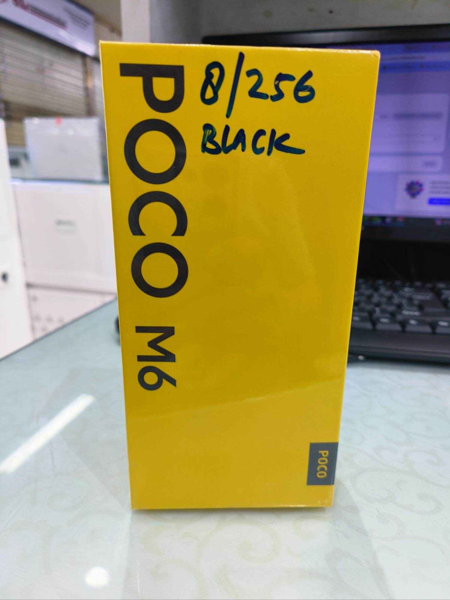 POCO M6 8/256GB kamera 108MP - 6.79 inch - Resmi Harga 2,200,000 rupiah*Gratis Ongkir