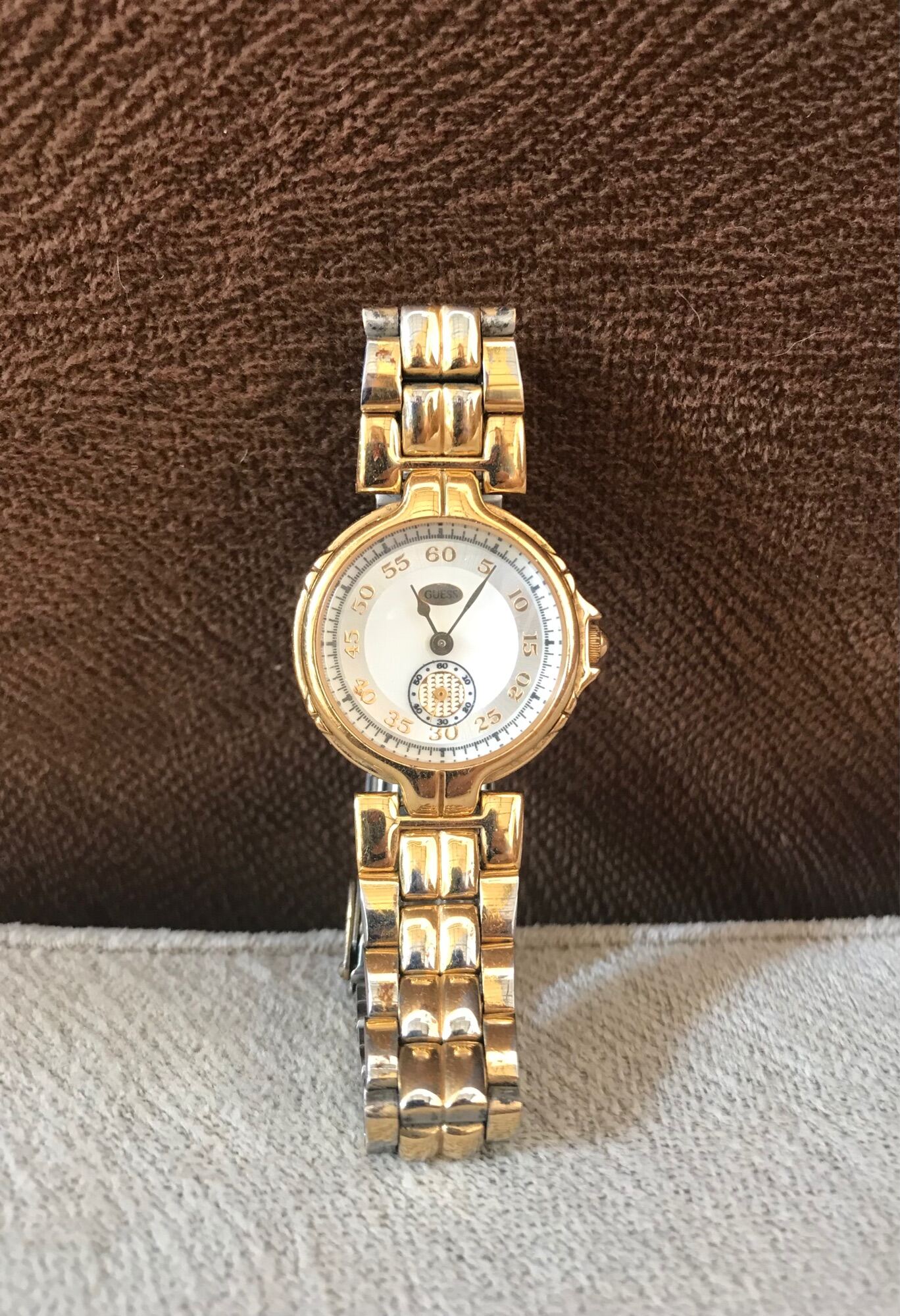 Jam Original Guess Vintage/Preloved Jam Guess Lazada Indonesia