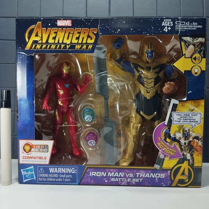 mainan action figure Avengers Marvel Infinity War Iron Man vs