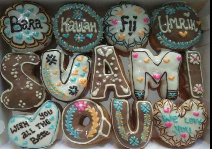 Donat huruf Donat karakter Donat ulang tahun | Lazada Indonesia