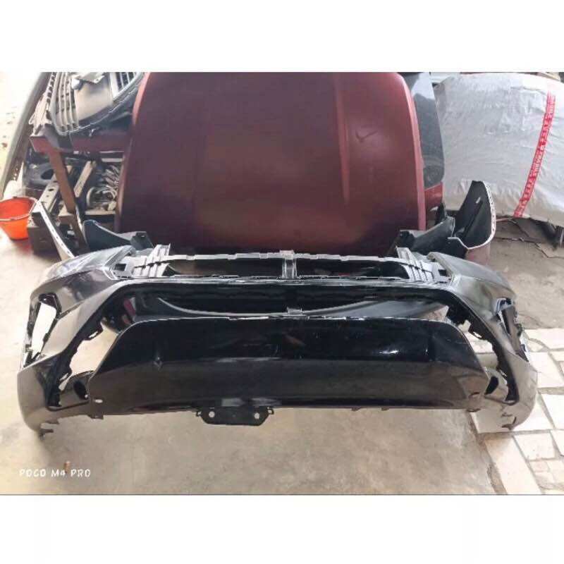 Bumper Depan Innova Reborn Facelift Original Harga 950,000 rupiah*Gratis Ongkir