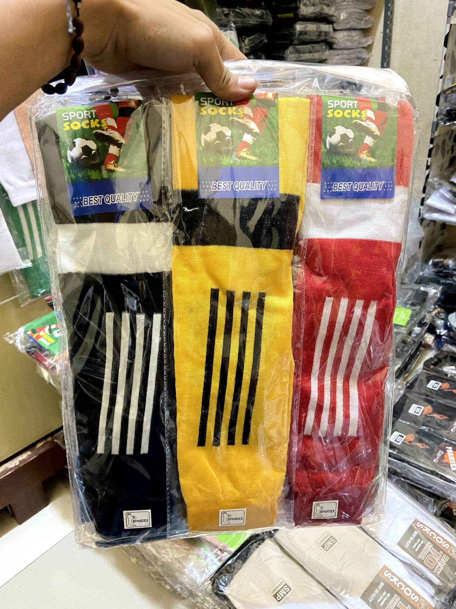 KAOS KAKI BOLA / FUTSAL DEWASA 12 PASANG Harga 57,500 rupiah*Gratis Ongkir