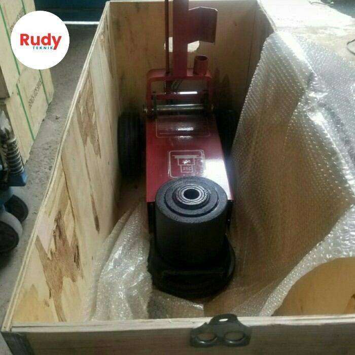 Dongkrak Hydrolic Double Stag kapasitas 50-80 ton Nagasaki Harga 12,750,500 rupiah*Gratis Ongkir