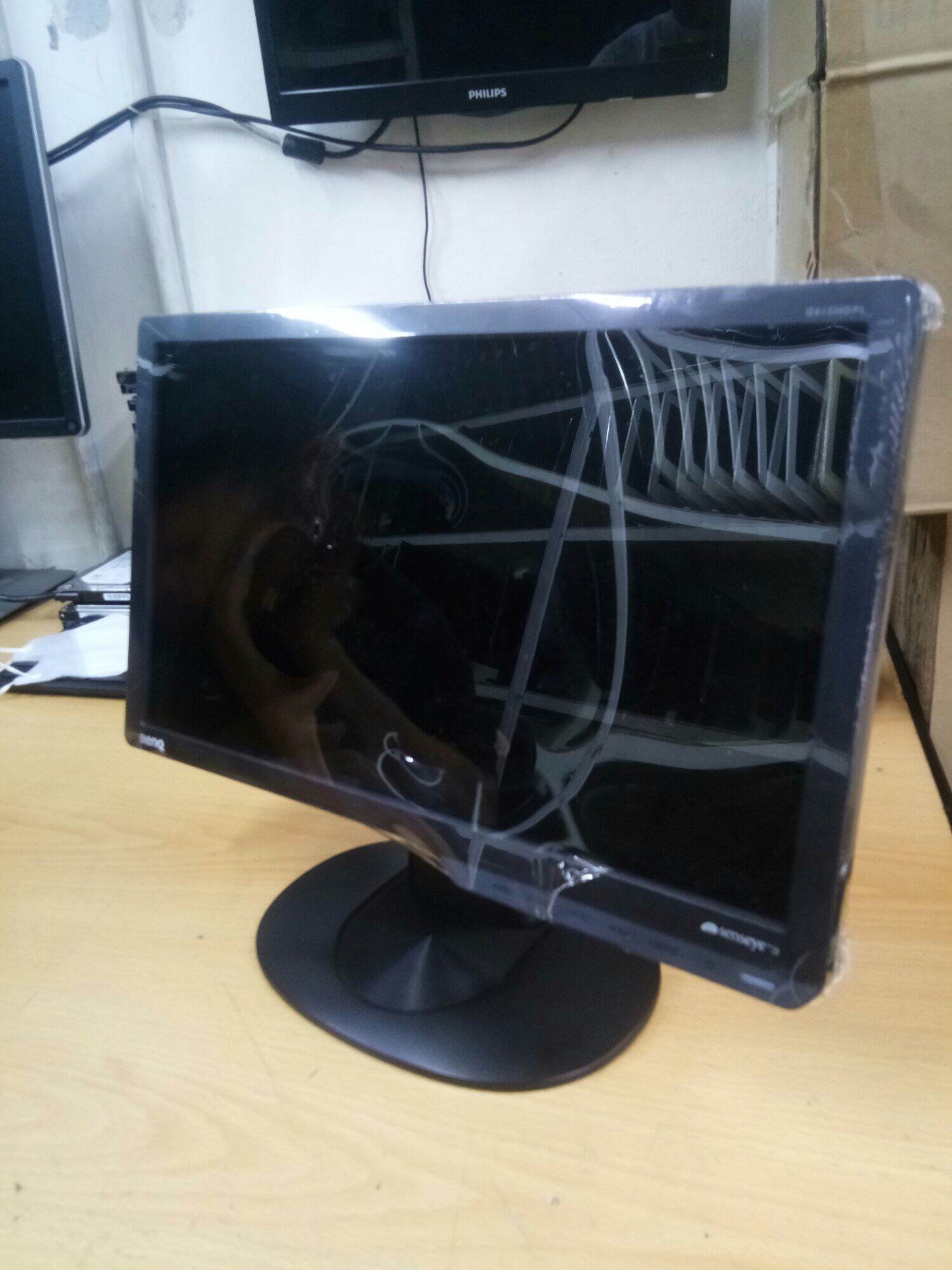 Monitor BenQ 16 inch Bagus Buat Cctv 