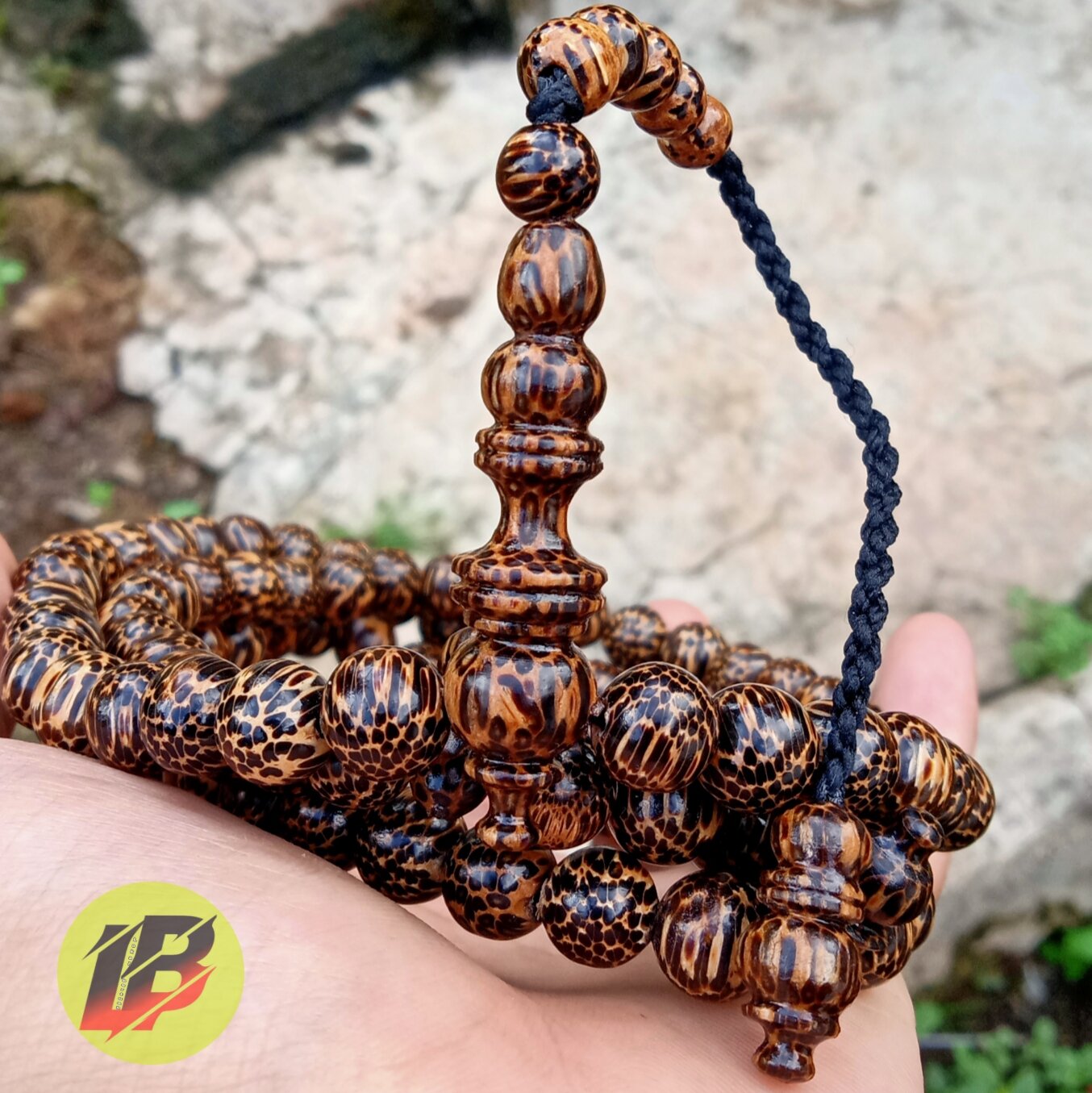 Tasbih kayu liwung 8 mm
