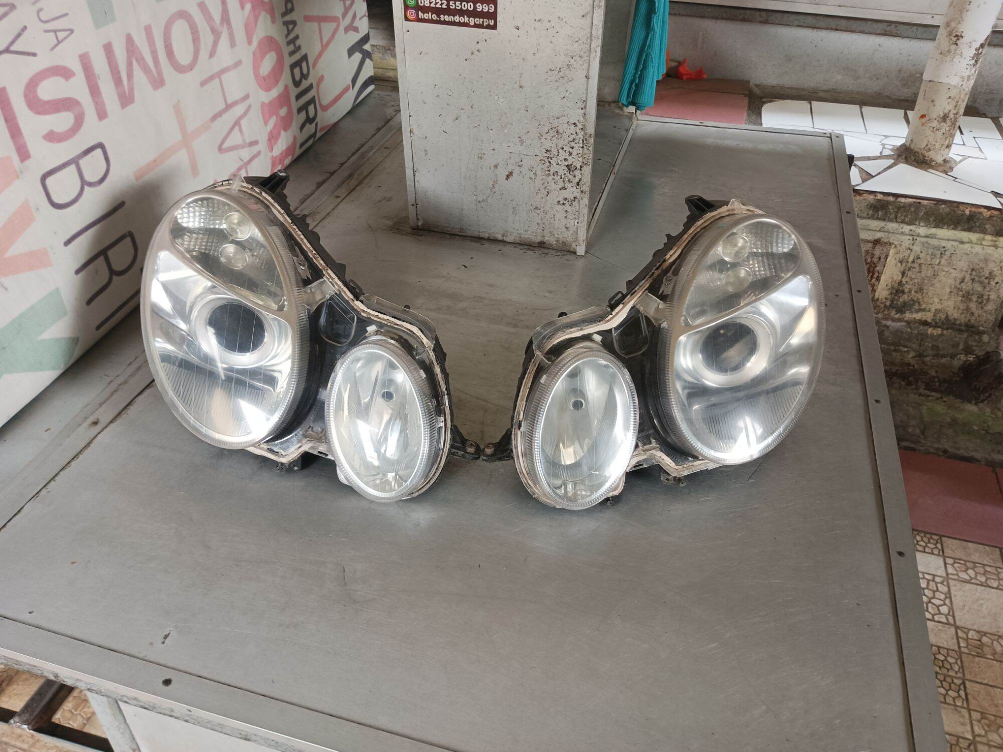 Headlamp Lampu Depan Mercedes Benz W211 Mercy E Class E200 E230 E260 ...